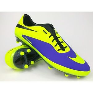 Nike Mens Rare Hypervenom Phatal FG